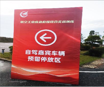 寻乌户外广告牌用什么材料做最好？